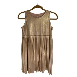 Peek XL (12) Girl Gold metallic dress with pink cotton linning, pleated skirt.